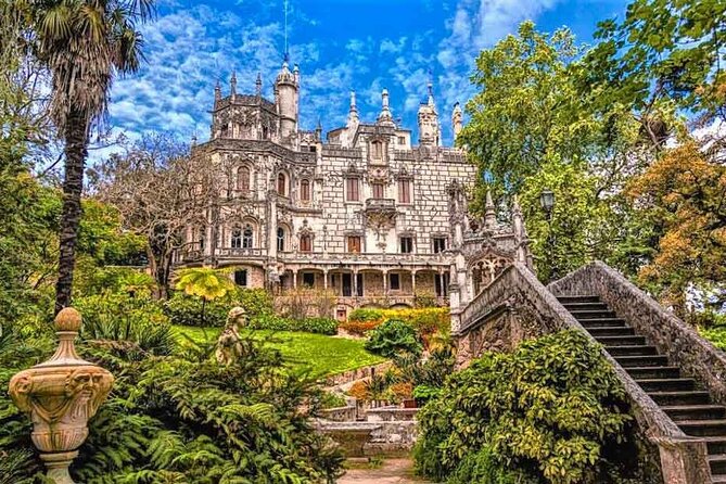 8-hour tour of Sintra via Cabo da Roca and Cascais - Cascais: seaside time, lunch, and an old-world vibe