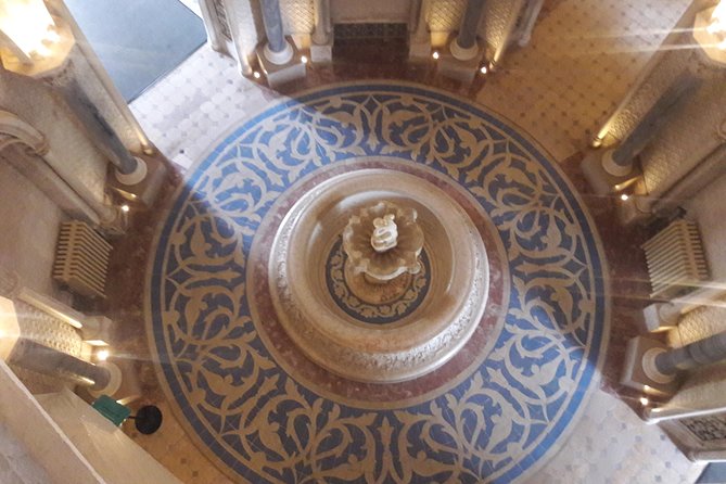 Best Of Sintra & Cascais with Locals - Stop 1: Park and National Palace of Pena (how to time your tickets)