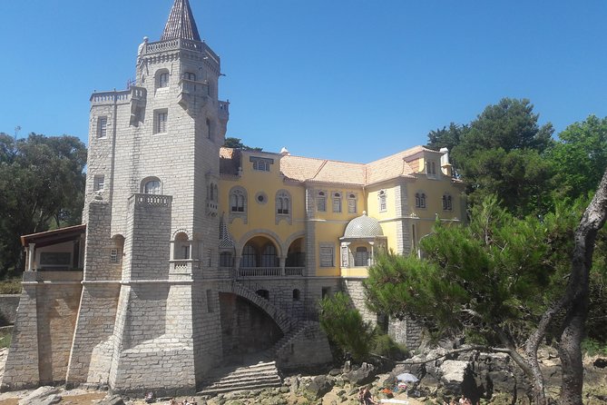 Best Of Sintra & Cascais with Locals - Stop 3: Centro Histórico de Sintra on foot (medieval streets, quick rhythm)