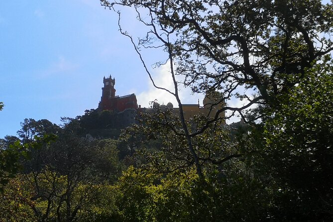 DayTrip from Lisbon to Sintra+Cascais PRIVATE TOUR-small groups - Stop 2: Castelo dos Mouros for big views and a decision point
