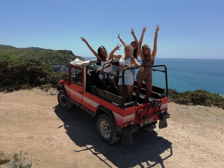 Discover Sintra and Cascais in a Portuguese 4WD - Pena Palace Timing: 1.5 Hours That Lets You Actually See It