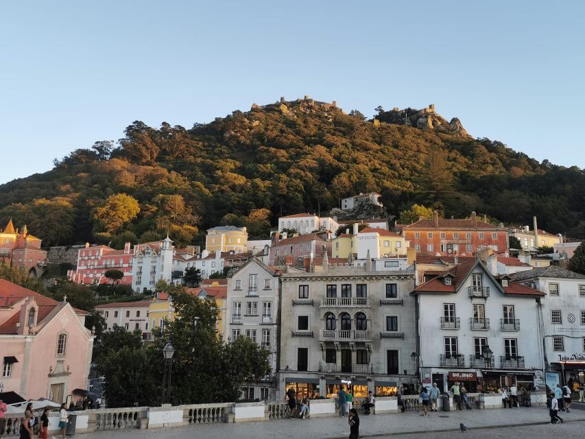 Discover Sintra and Cascais in a Portuguese 4WD - Meeting Point and Morning Setup: Portela Station and a Coffee Start