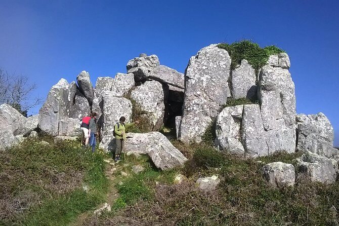 Discover Sintra's Hidden Trails: A Unique Hiking Experience - Stop 2: Sintra or Arrabida national park trails