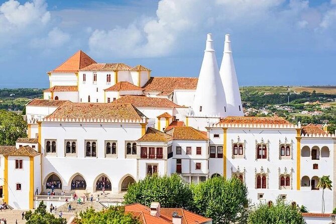 Exclusive Private Tour to Sintra, Pena Palace & Cascais - Sintra National Palace (Optional Ticket): If You Want the Monarch Story