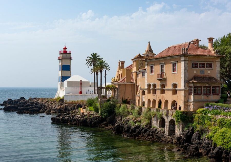 Exclusive tour by car - Sintra city and Cascais city - Getting From Lisbon to Sintra and Cascais Without the Hassle