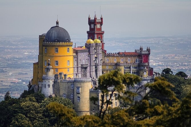 From Lisboa: Sintra, Cabo da Roca & Cascais Private Full Day Tour - Pena Palace and Its Park: A Guided First Hit (Plus Views Time)