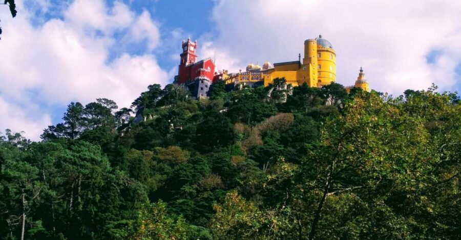 From Lisbon: Fátima and Sintra Private Tour - Fátima Sanctuary: Apparition Chapel, Rosary Basilica, and Holy Trinity