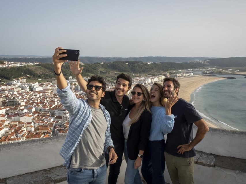 From Lisbon: Fátima, Nazaré and Sintra Guided Tour - Meeting point and your starting logistics at Praça Marquês de Pombal