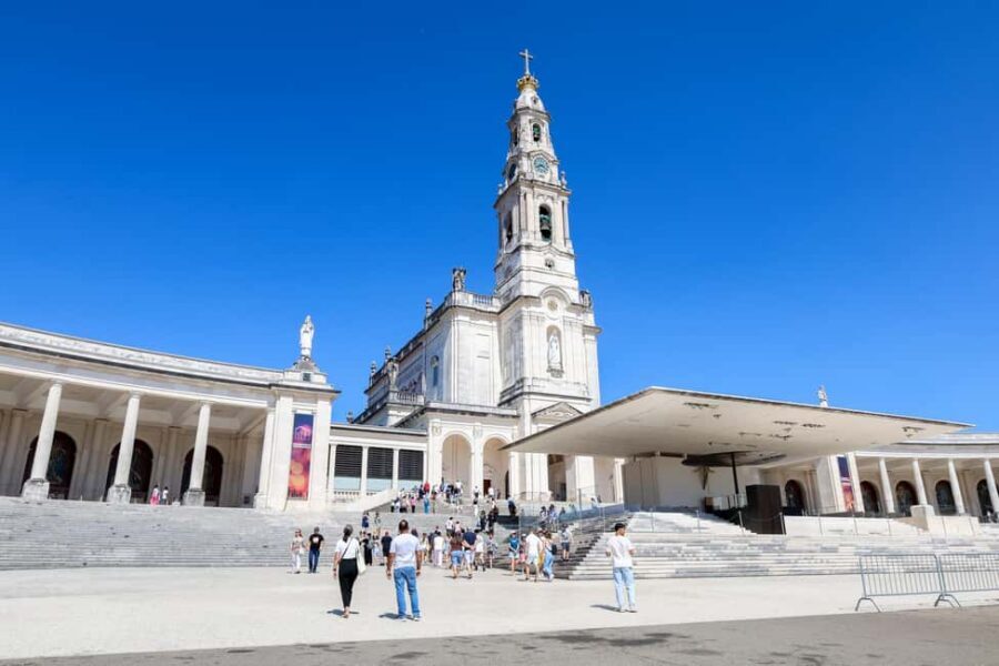 From Lisbon: Fátima, Nazaré & Sintra – 3 Cities Guided Tour - Key moments that make this tour worth your time