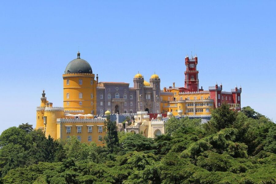 From Lisbon: Full-Day Tour to Sintra and Cascais by Car - Why a private car day beats “figure it out” in Lisbon District