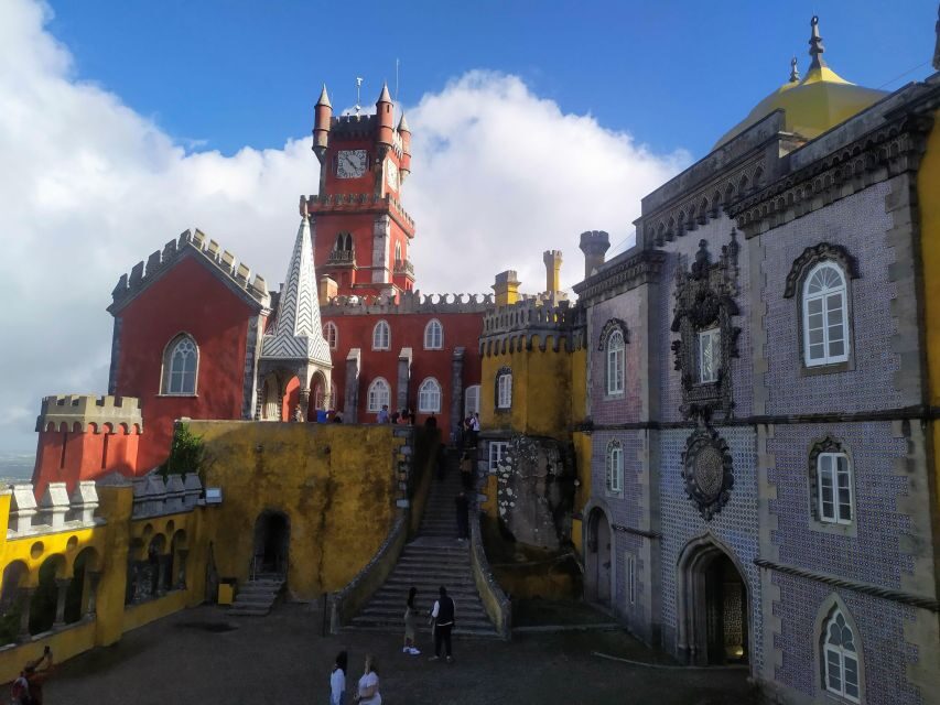 From Lisbon: Sintra and Cascais Natural Park Private Tour - Pickup and van time: the part you do not want to waste