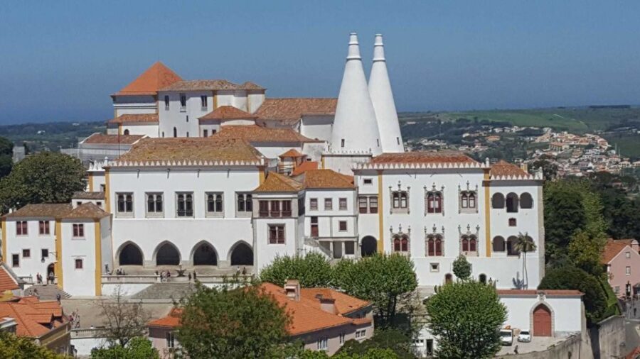 From Lisbon: Sintra and Cascais Private Tour - Cascais coastal stroll: moving from castles to sea views