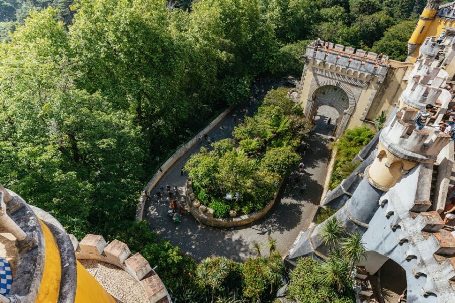 From Lisbon: Sintra & Cascais Small Group Tour with Tickets - Cascais Seaside Break: Harbor Strolls and Noble-Era Vibes