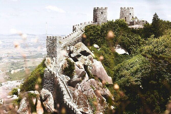 From Lisbon: Sintra Highlights Full Day Private Tour - Pickup and the guide factor (including traffic smarts)