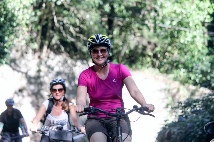 From Lisbon: Sintra to Cascais Full-Day Guided E-Bike Tour - National Palace area + Quinta da Regaleira: romantic stops without the crowd crush