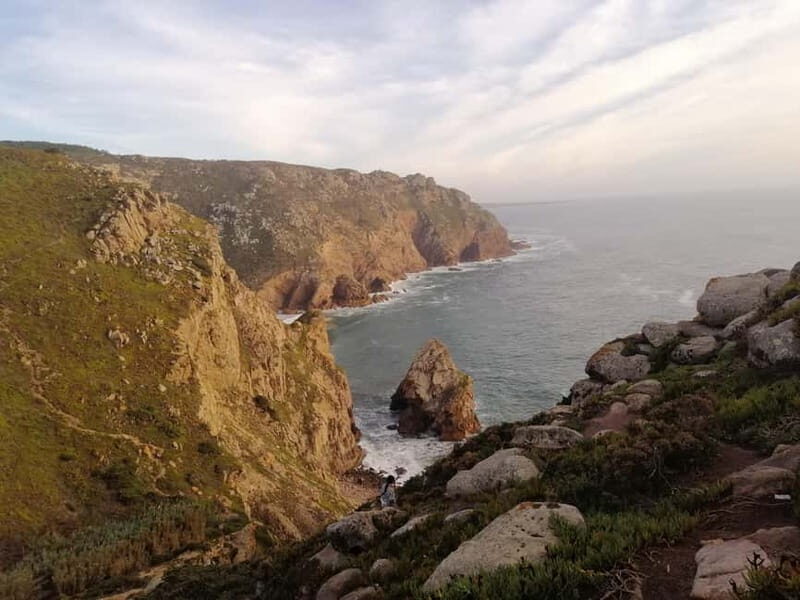 From Lisbon:private tour to Sintra, Cabo da Roca, & Cascais - Cascais free time: finish with sea-town calm