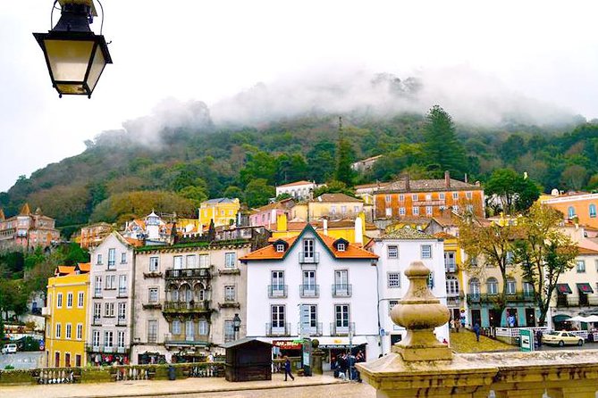 Full-Day Sintra and Cascais Small-Group Tour from Lisbon - Centro Histórico de Sintra: romantic streets and UNESCO status