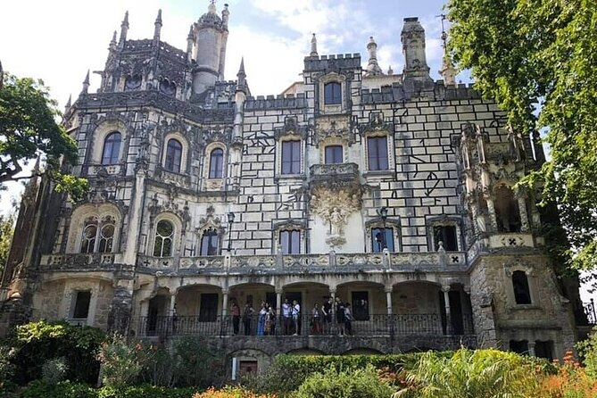 Full Day Sintra Private Tour with All Tickets Included - Guide quality and how Naz changes the day