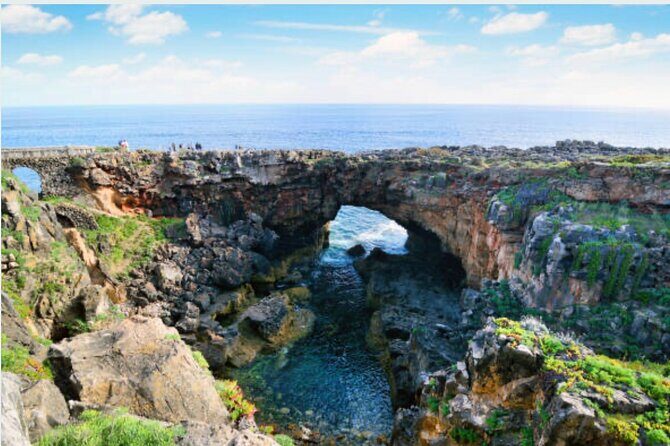 Full Day Tour: Sintra, Pena Palace, Cabo da Roca, Cascais - Sintra’s 90-Minute Window: Wandering With Purpose (Not Panic)
