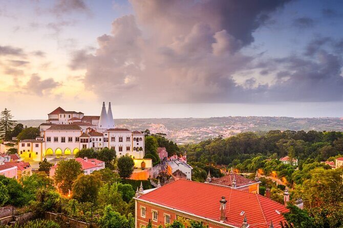 Golden Triangle Private Tour (Sintra and Cascais), from Lisbon - Cascais: closing the day with an easier coastal finish