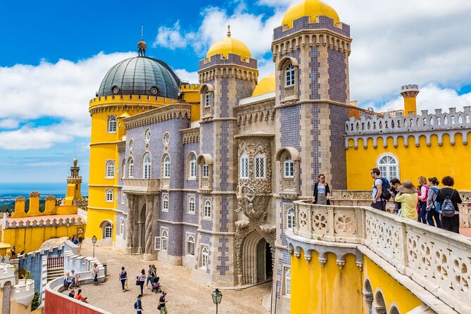 Group Tour to Sintra, Pena, Regaleira, Cabo da Roca & Cascais - Sintra in one shot: why the schedule works (and where it doesn’t)