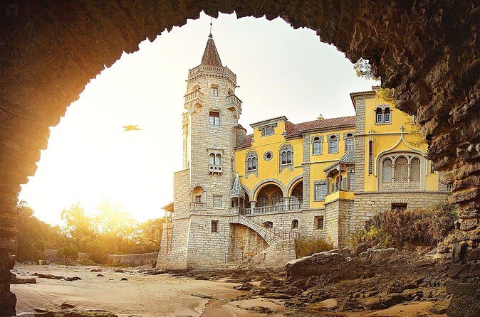 Half-Day Private Tour of Sintra & Cascais - Private pace, real flexibility: what you gain with a group of up to 3