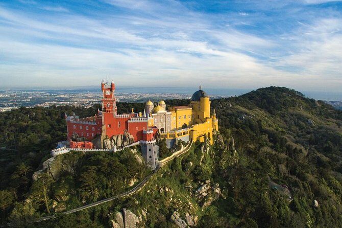 Half-Day Sintra and Pena Palace Tour from Lisbon with Small-Group - Guide Style: When the Story Makes the Sights Click