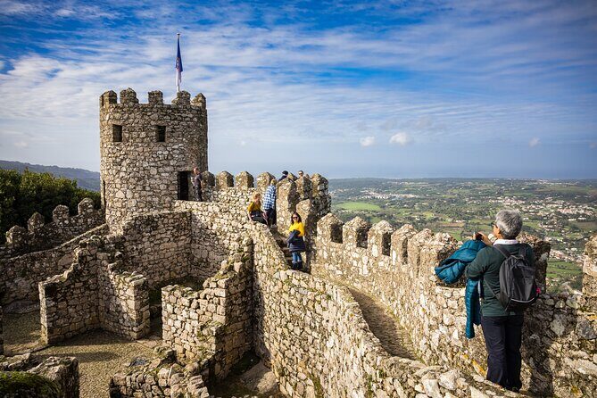 Hike in Sintra: Pena Palace, Moorish Castle, Quinta da Regaleira - Lisbon pickup: stress-free start, one meeting point