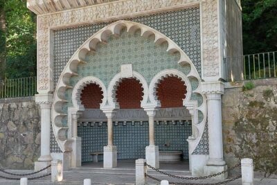 Historic center of Sintra on foot - Getting Oriented at Camara Municipal de Sintra