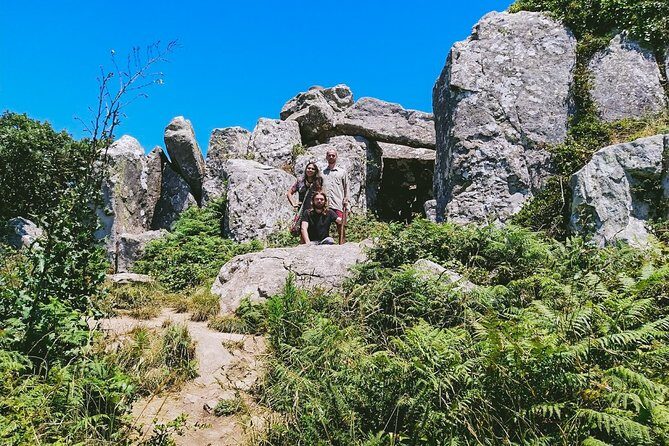Know Sintra through the eyes of a local archeologist private tour - Timing, Transfers, and What to Bring for This Forest-Hill Day