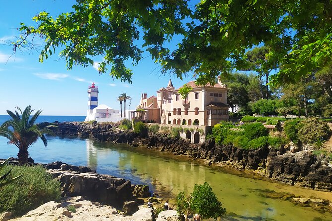 Lisbon: Cascais, Cabo da roca private tour - Cabo da Roca: continental Europe’s edge and wind-blown reality