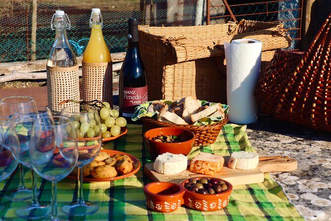 Lisbon Countryside Food Tour on a Vintage Car - Scenic Drive Between Mafra and the Coast