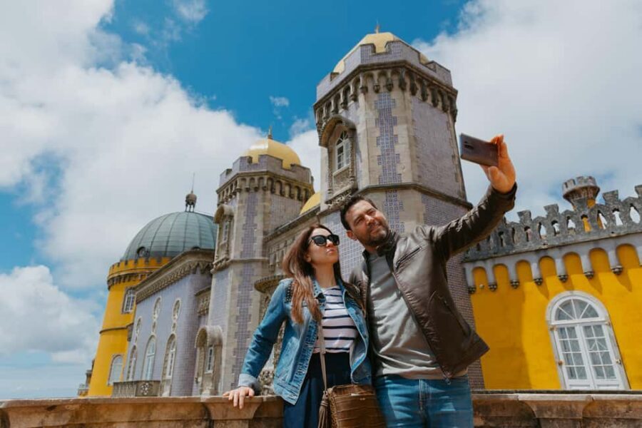 Lisbon: MiniBus Sintra, Pena, Regaleira, Cap Roca Tour - Quinta da Regaleira: gardens, lakes, and the Initiation Well story