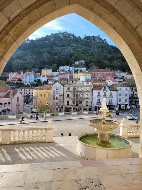 Lisbon: Pena Palace, Regaleira, Sintra, and Cascais Day Trip - Cascais on the Portuguese Riviera: a short seaside win