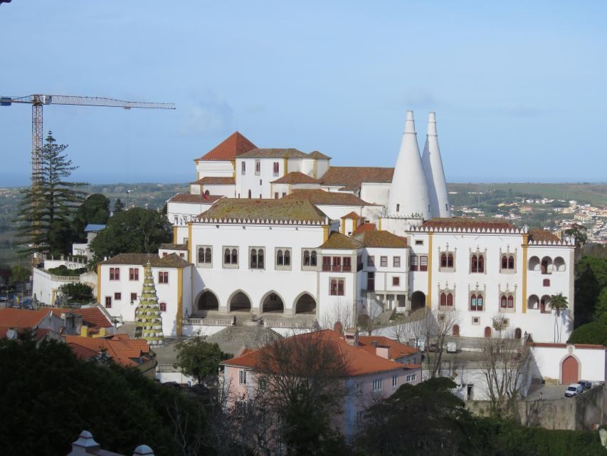 Lisbon: Pena, Regaleira & Atlantic Coast Tour with a Local - Timing reality: 8 hours on paper, often longer in practice