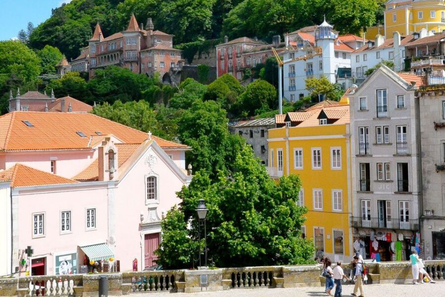 Lisbon, Sintra and Cascais: Full-Day Private Tour - Guide Quality Makes or Breaks the Day