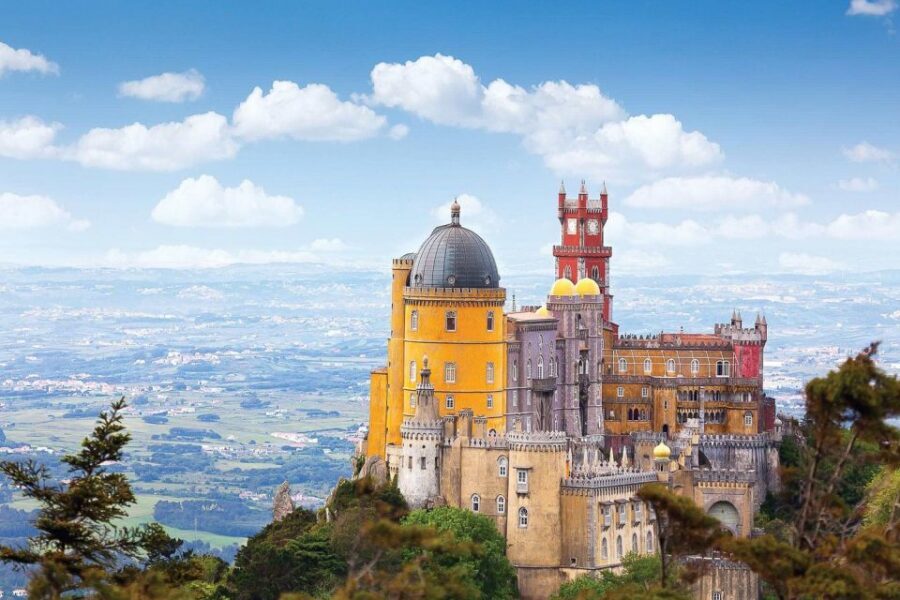 Lisbon, Sintra and Cascais: Full-Day Private Tour - Hotel Pickup and Getting Out of Lisbon Without Wasting Time