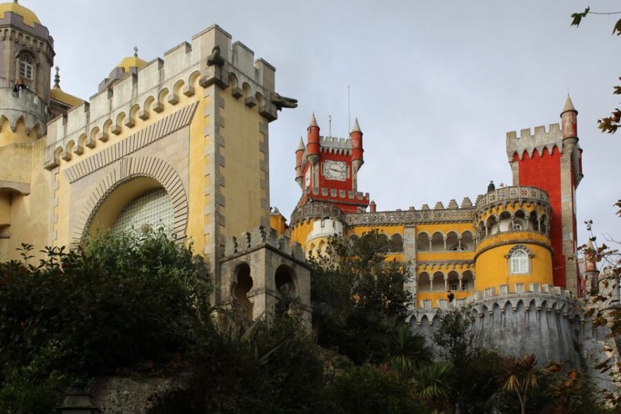Lisbon: Sintra, Cascais, & Estoril Guided Day Tour - Sintra historic center: narrow streets, small shops, and a pause that’s still structured