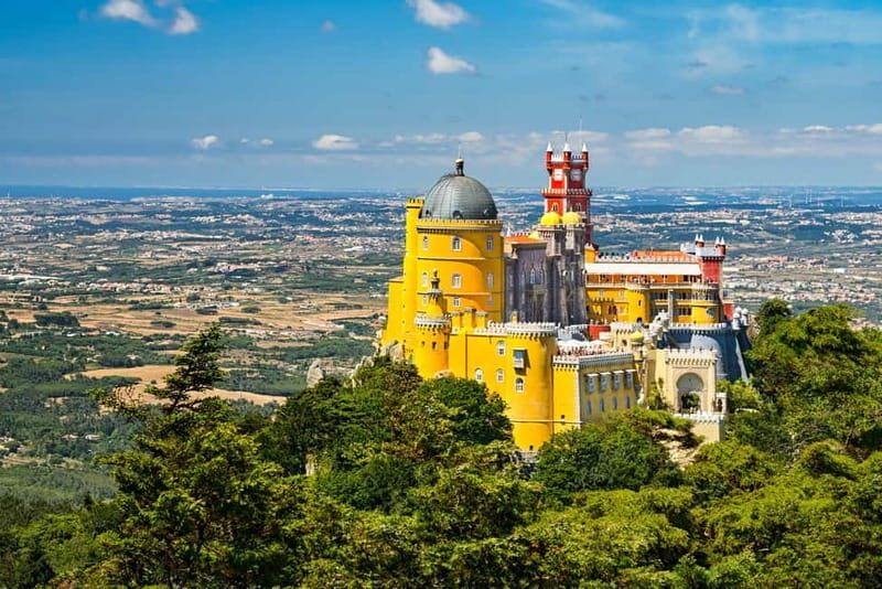 Lisbon: Sintra Cascais & Pena Palace Small Group Tour - Key things to know before you go