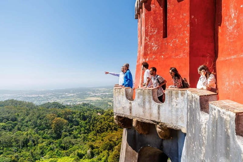 Lisbon: Sintra Cascais & Pena Palace Small Group Tour - Pena Palace and Park: Why This Is the Heart of Sintra