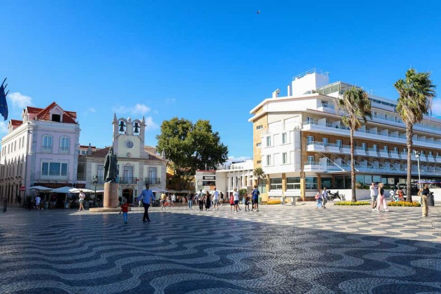Lisbon: Sintra, Coast and Wine Small-Group Day Tour - Cascais: a guided taste of the Atlantic without a long beach day