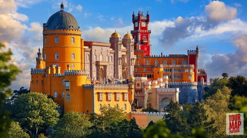 Lisbon: Sintra, Pena Palace, Moorish Castle & Regaleira Tour - Sintra in One Day: Why This Route Works