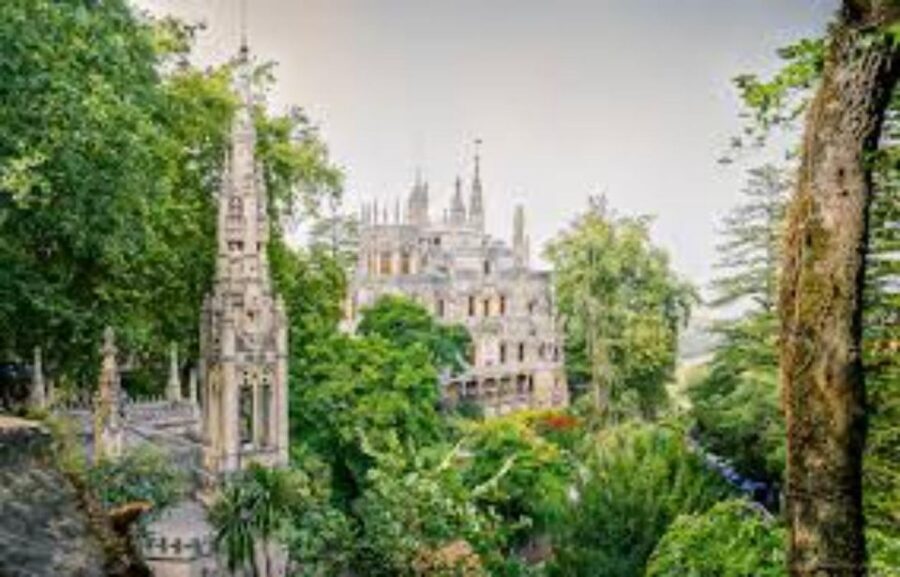 Lisbon: Sintra, Pena Palace, Quinta Regaleira, Cabo da Roca - The best part is the guide style: flexibility and real explanations