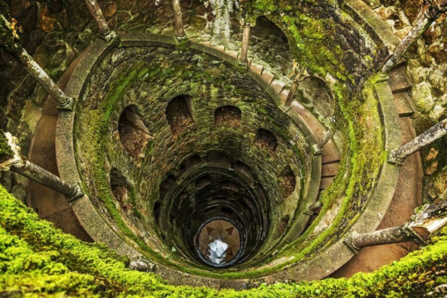 Lisbon: Sintra, Quinta da Regaleira, Cabo da Roca & Cascais - The guide and driver factor: why it feels easy