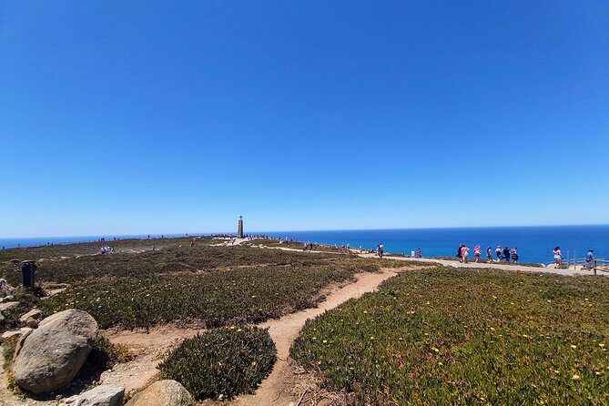 Lisbon & Sintra The Highlights Private Luxury Tour - Walking Lisbon’s Old Neighborhood and the Monument of Discoveries Story