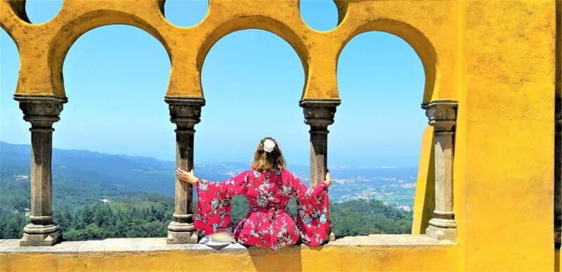 Lisbon: Sintra Tour with Optional Regaleira & Pena Gardens - Transport Tips for a Curvy, Foggy, Full Day