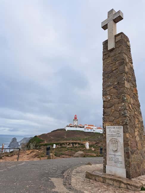 Lisbon: Tour to Pena Palace, Sintra, Cabo da Roca, Cascais - Cascais and the Portuguese Riviera: free time by the water