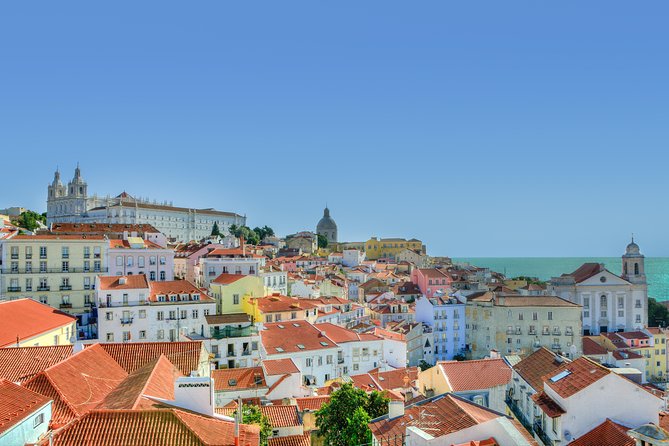 Lisbon’s Wonders – The capital Private Tour - Praça do Comércio and Terreiro do Paço: architecture plus a little playtime