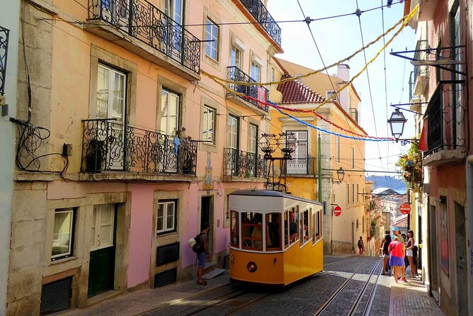 Lisbon’s Wonders – The capital Private Tour - Belém’s best-known sights, plus the pastry you’ll remember