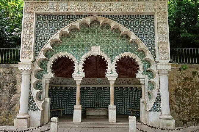 Pena Palace & Sintra Full Day -Private Tour in Classic Car - Quinta da Regaleira: symbols, labyrinths, and secret-feeling walks
